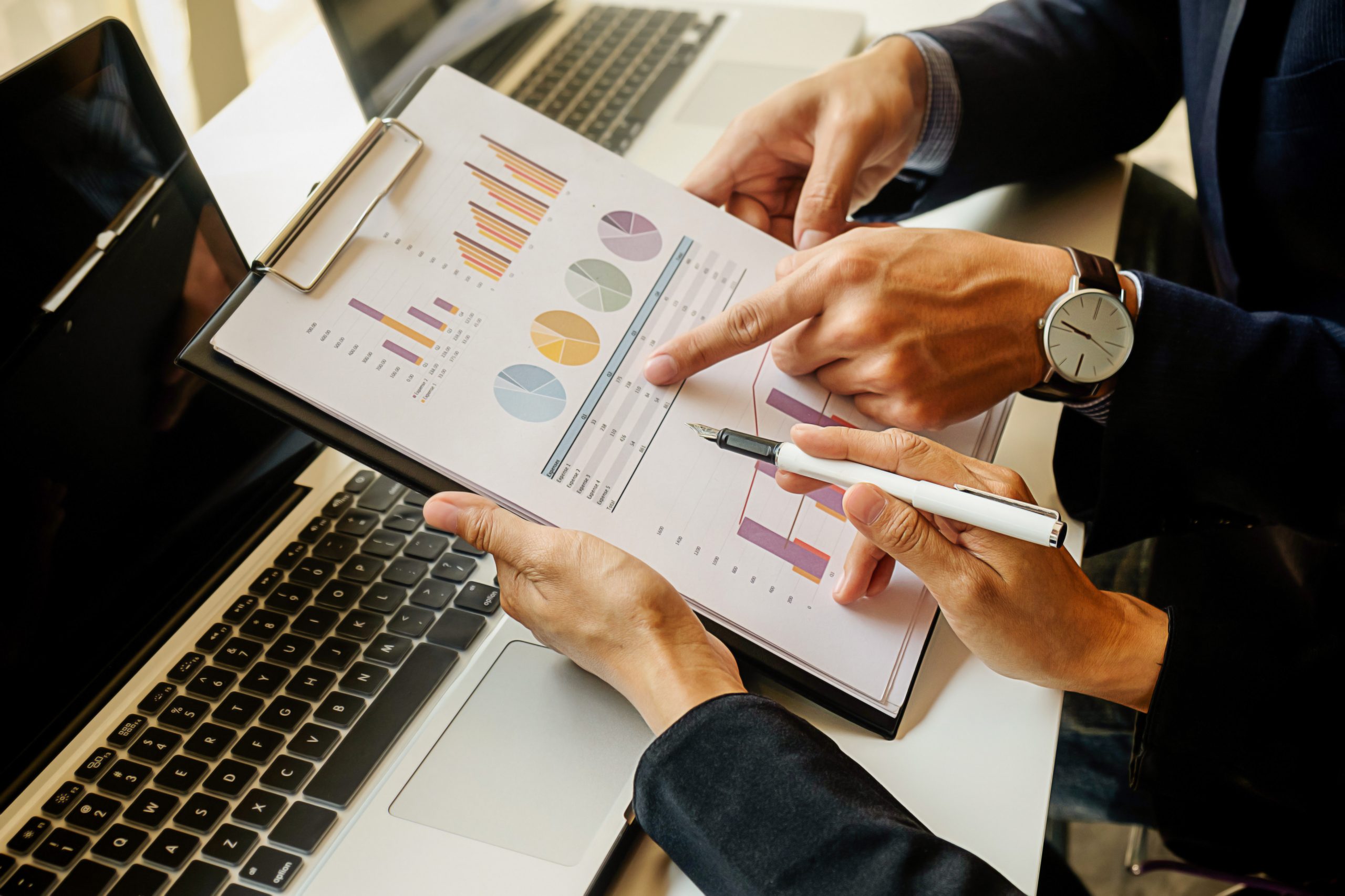 How Offering Customer Financing Simplifies Closing High-Ticket Sales